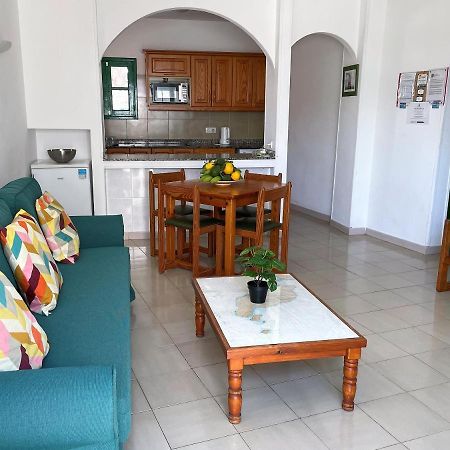 Вилла Spacious Sunny Relaxing Lanzarote Пуэрто дель Кармен Экстерьер фото