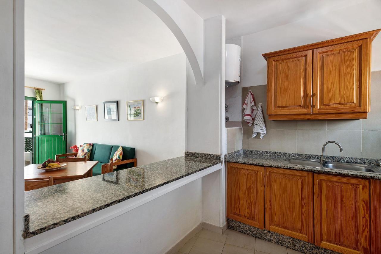 Вилла Spacious Sunny Relaxing Lanzarote Пуэрто дель Кармен Экстерьер фото
